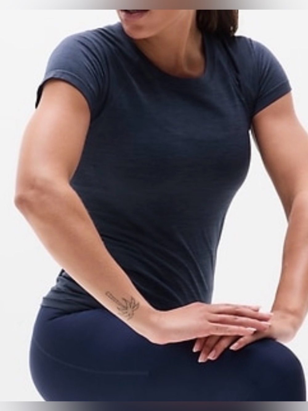 New Athleta navy 1X momentum seamless tee - Picture 3 of 7